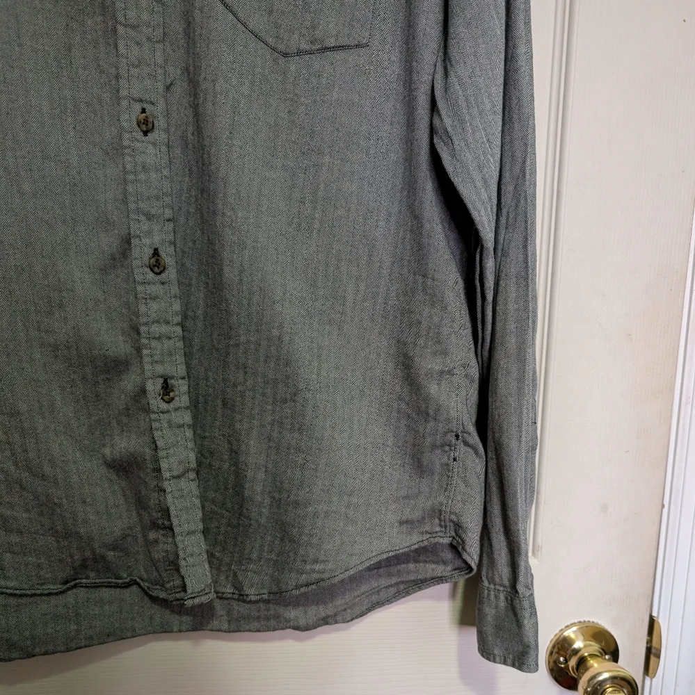 J.Crew Men's Button Down WorkShirt XL 100% Cotton Gray Classic Business Casual
